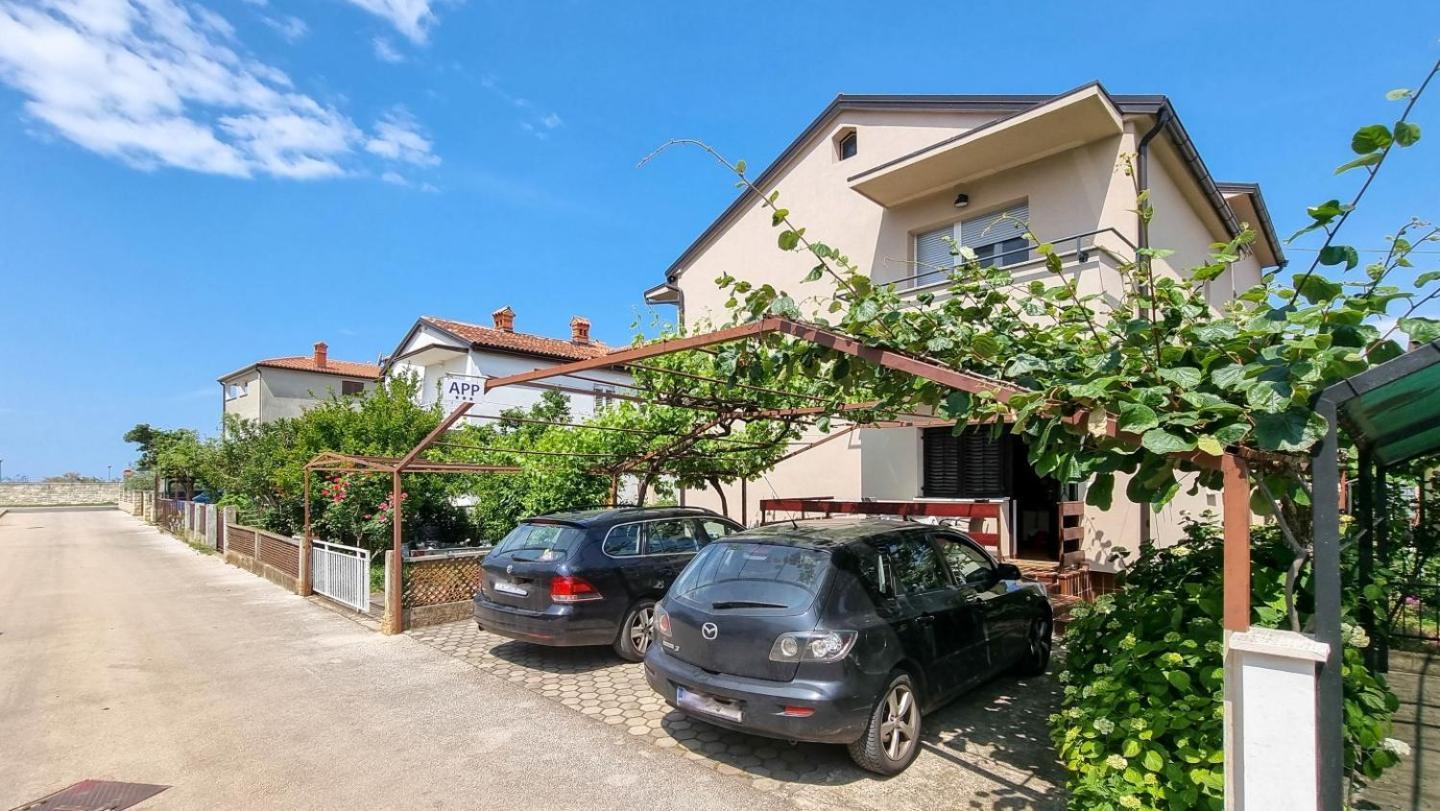 Runko Apartment Umag Ngoại thất bức ảnh
